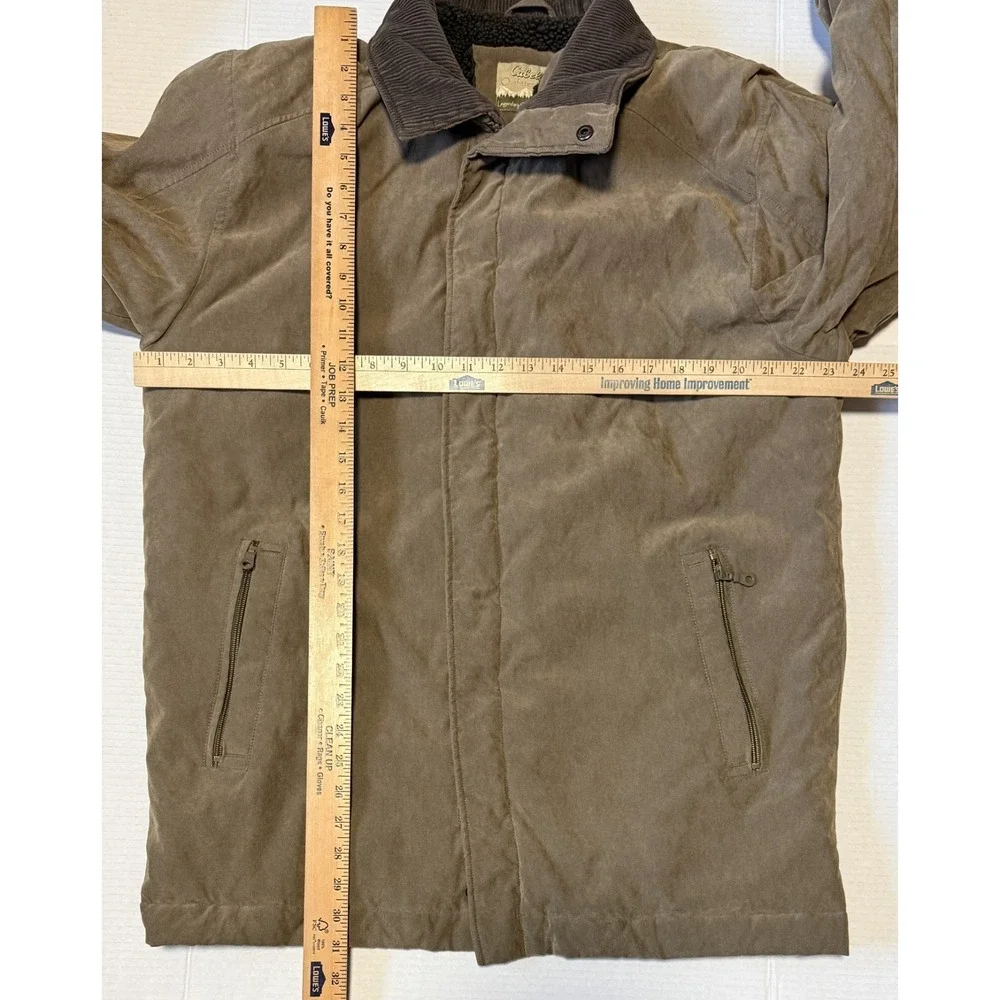 CABELAS OUTFITTER - Men's Insulated Sherpa Lined Jacket - Large